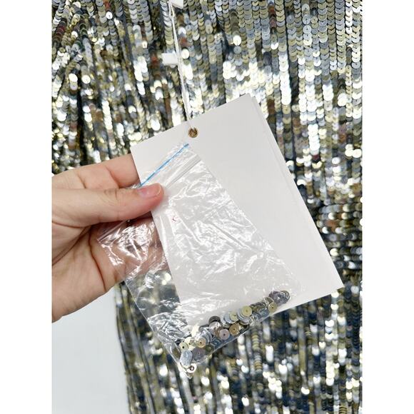 Mac Duggal 4707 Platinum Silver Sequined V-Neck Short Sleeve Evening Gown 14 - Picture 6 of 8